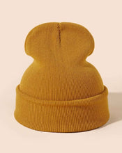 Load image into Gallery viewer, Beanie Hats.                    Different colors available with logo.

